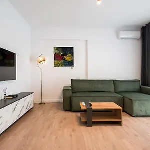 Pastel Green I 1 Bedroom Apt With Terrace Voluntari